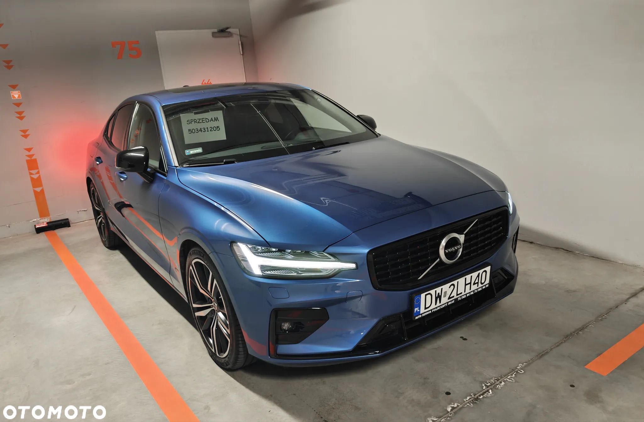 Volvo S60 B5 B AWD R-Design - 2