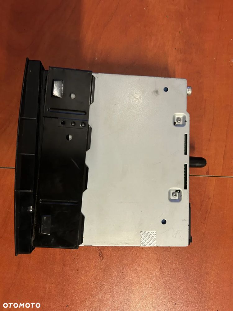 RADIO FABRYCZNE RADIOODTWARZACZ OPEL COMBO D FIAT DOBLO 7355124860 7649354516 - 8