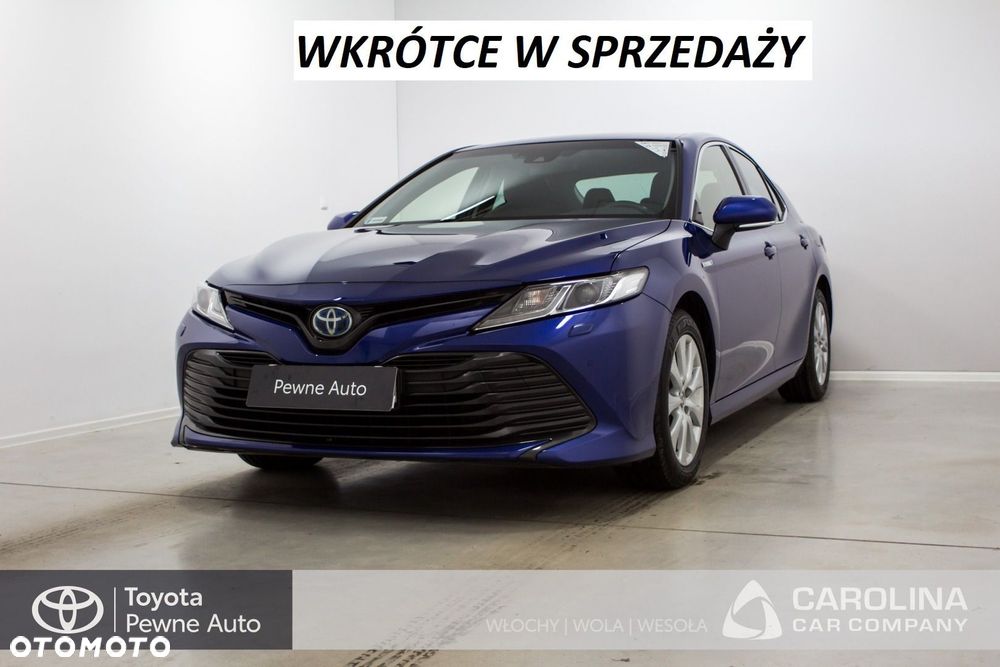 Toyota Camry - 1