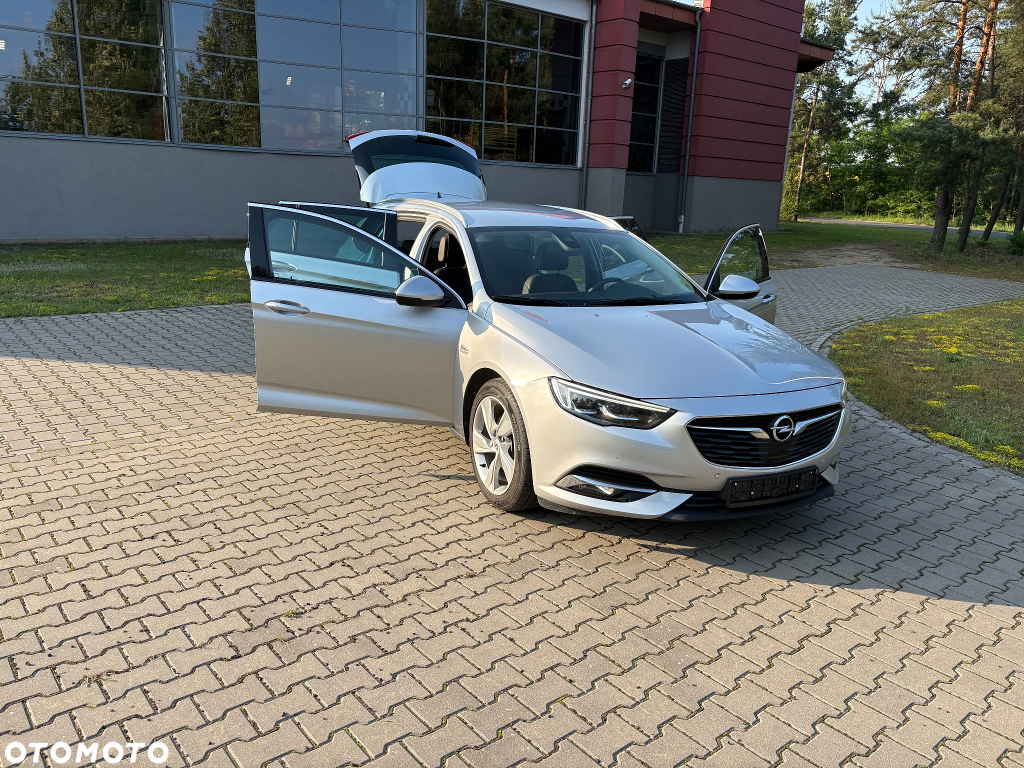 Opel Insignia Sports Tourer 2.0 Diesel Automatik Business Edition - 6