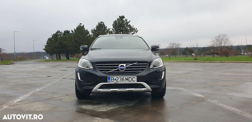 Volvo XC 60 D5 AWD Aut. Summum - 8