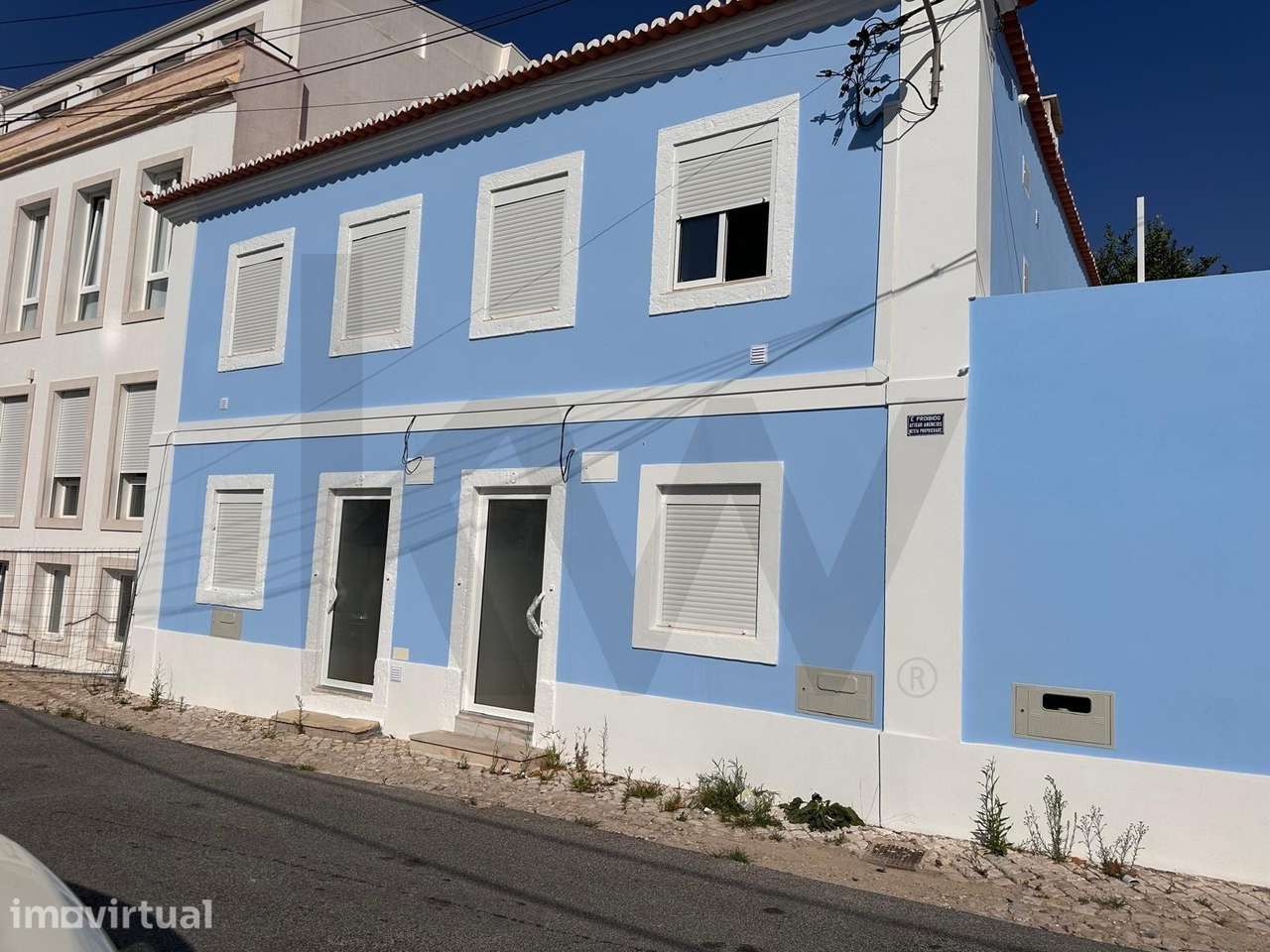 Quarto para estudante para arrendamento no Monte da Caparica - Grande imagem: 2/15