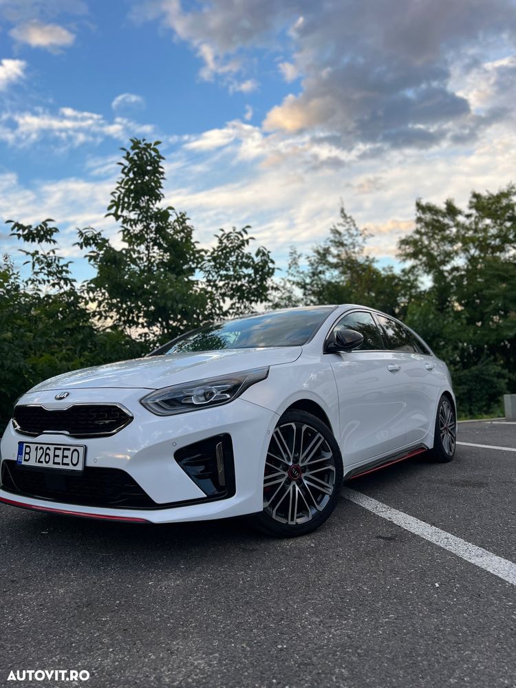 Kia Pro Ceed 1.6 T-GDI 7DCT GT - 2