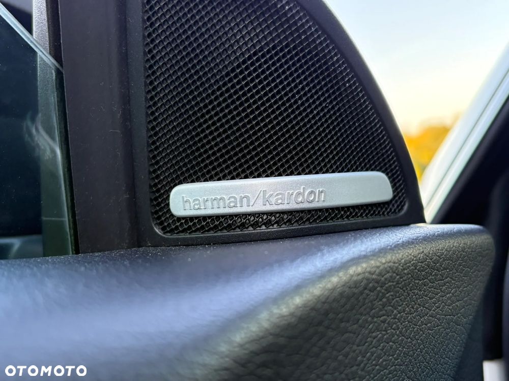 Mercedes-Benz CLA 200 7G-DCT AMG Line - 34