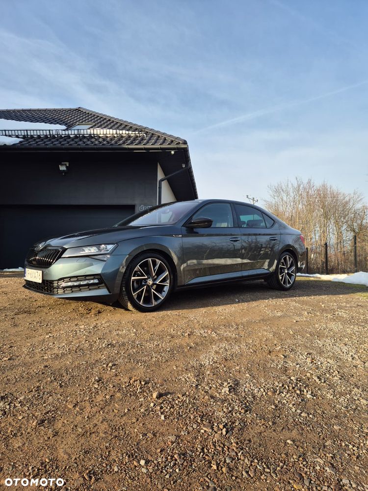 Skoda Superb 2.0 TSI Sportline DSG - 11