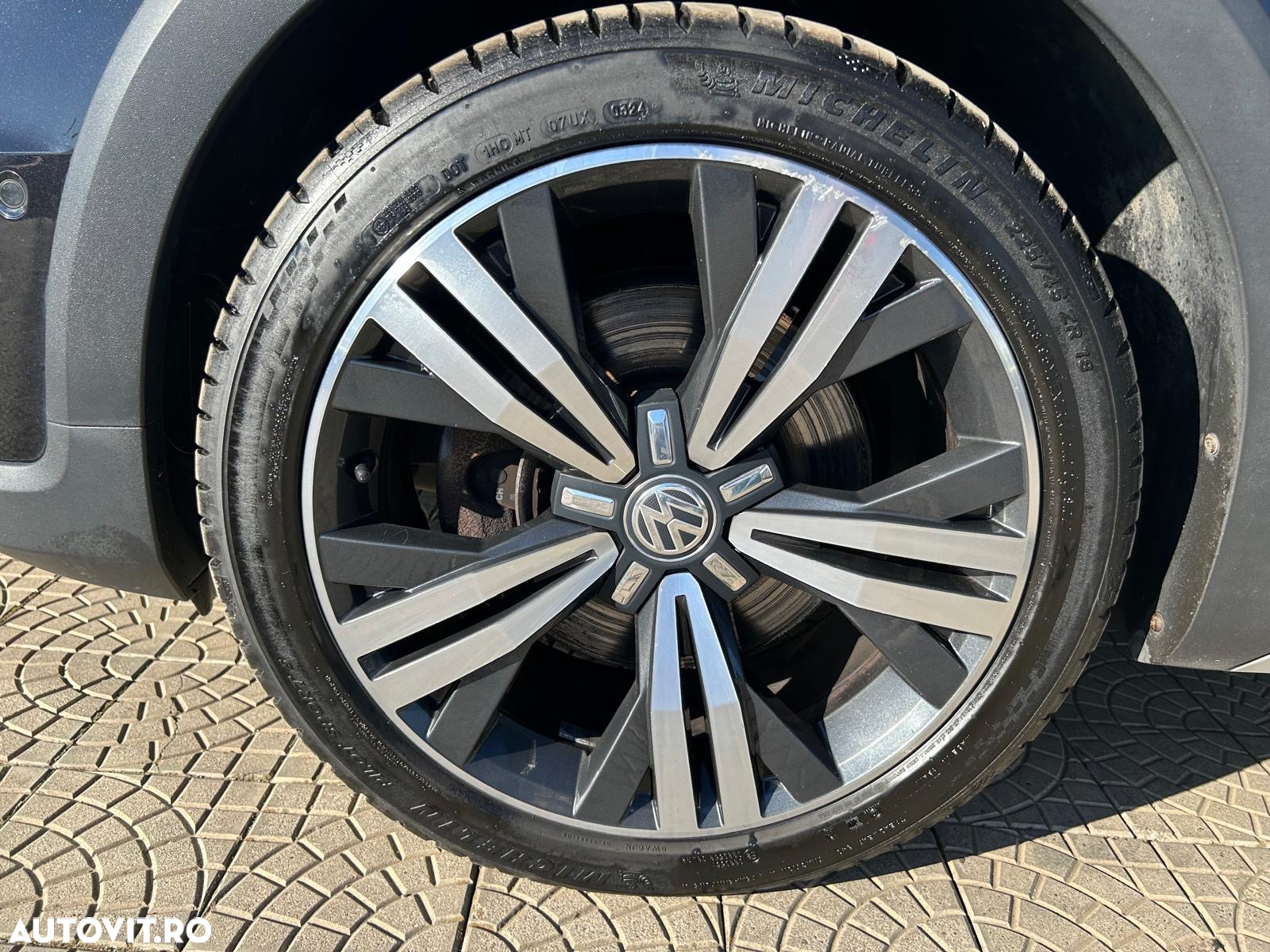 Volkswagen Golf Alltrack 2.0 TDI 4Motion BlueMotion Techn DSG - 22