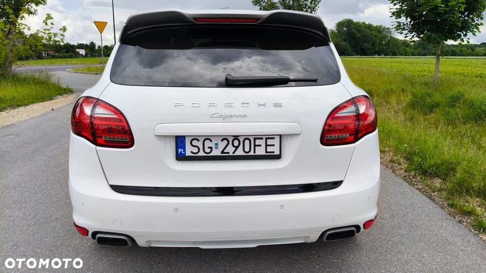 Porsche Cayenne Platinum Edition - 6