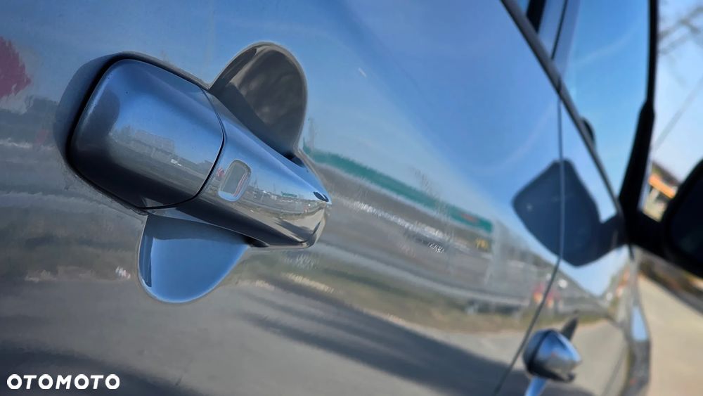 Volvo S60 T5 Drive-E Dynamic Edition (Momentum) - 16