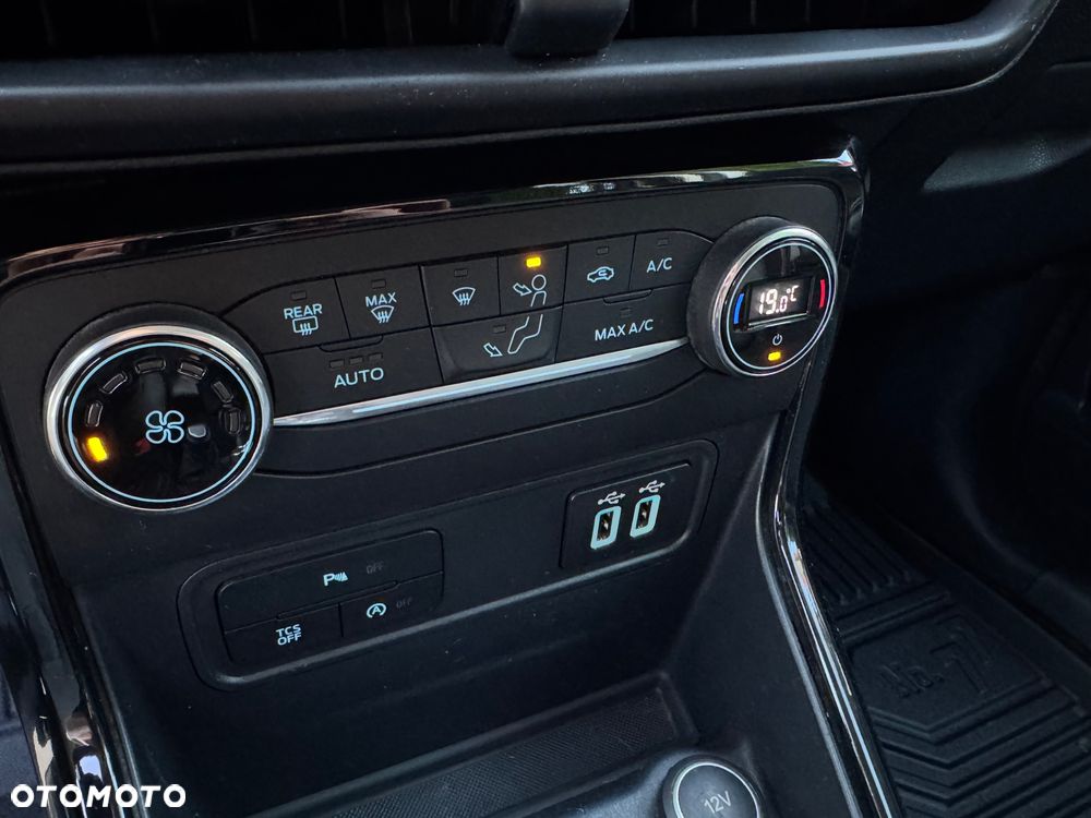 Ford EcoSport 1.0 EcoBoost TREND - 17