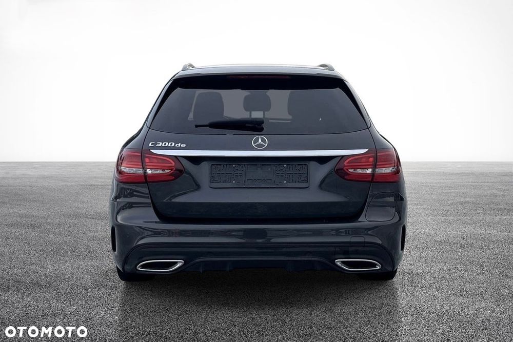 Mercedes-Benz Klasa C 300 e 9G-TRONIC - 3