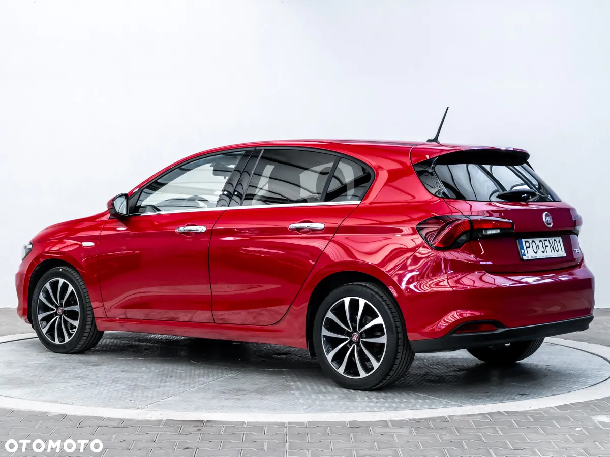 Fiat Tipo 1.4 T-Jet 16v Lounge EU6 - 4