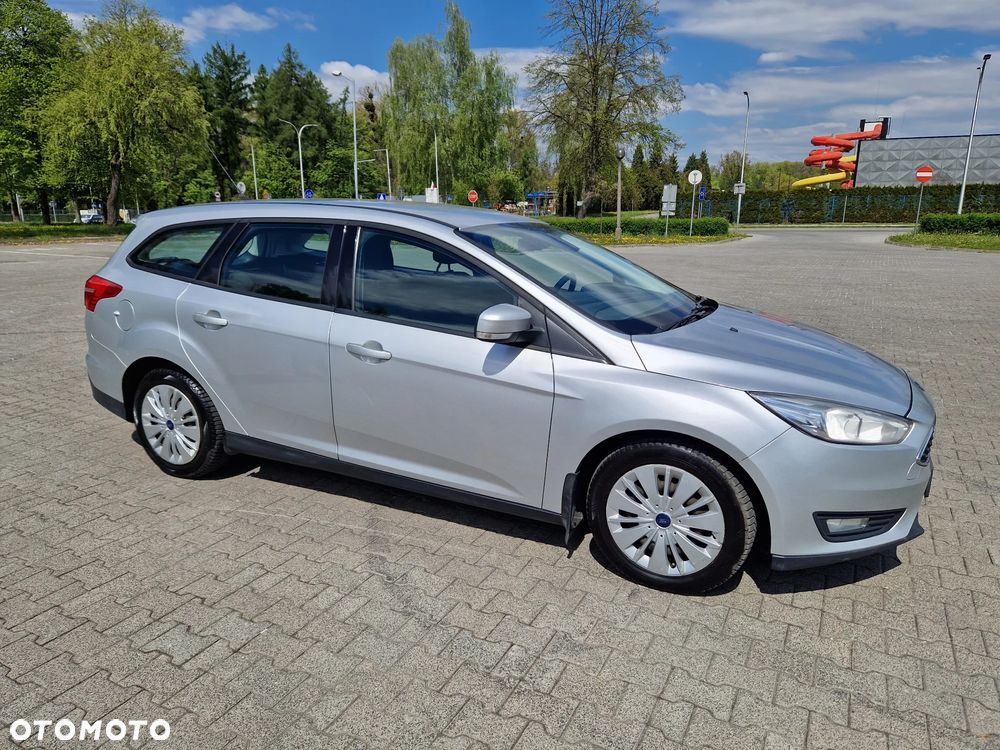 Ford Focus - 4