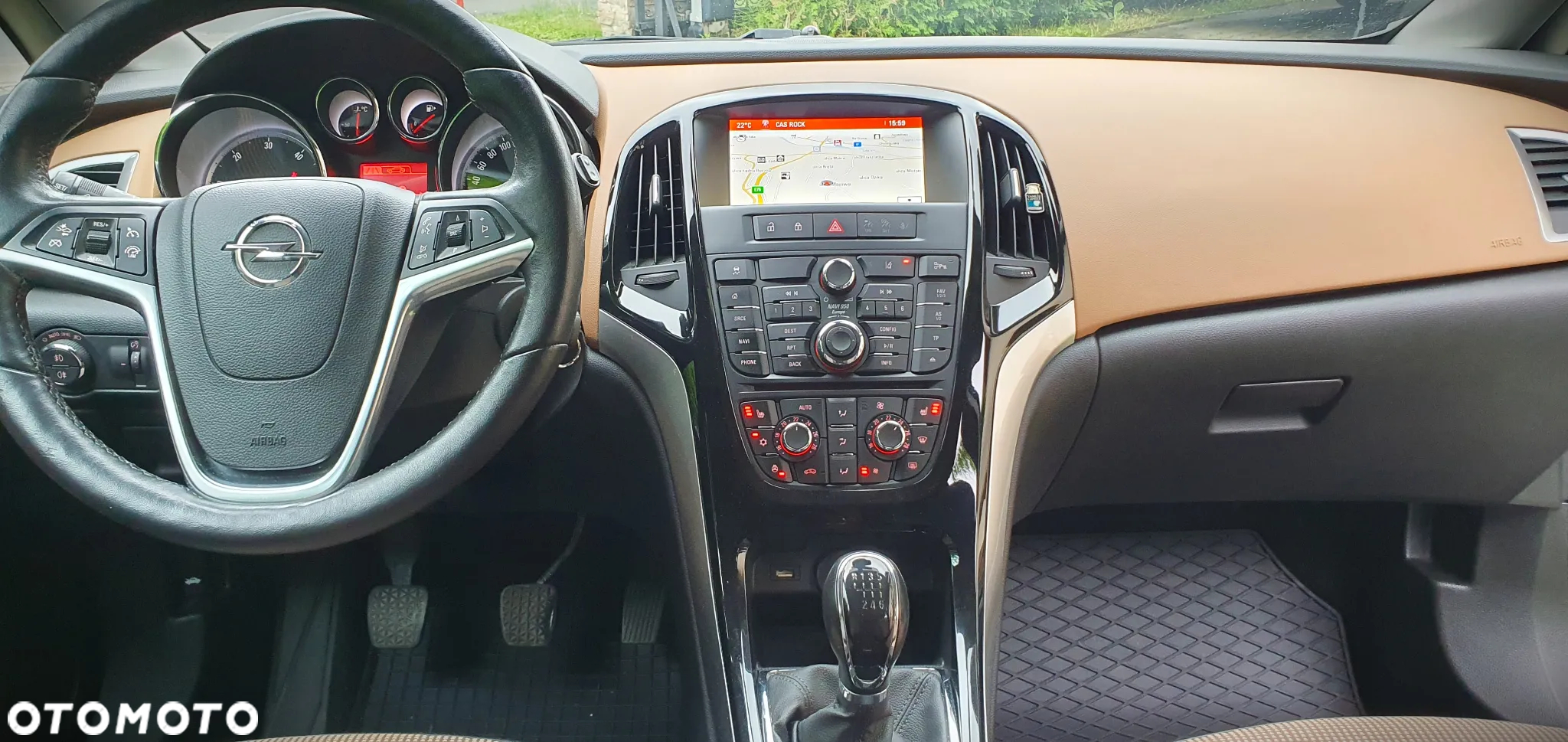 Opel Astra 2.0 CDTI Exklusiv - 2
