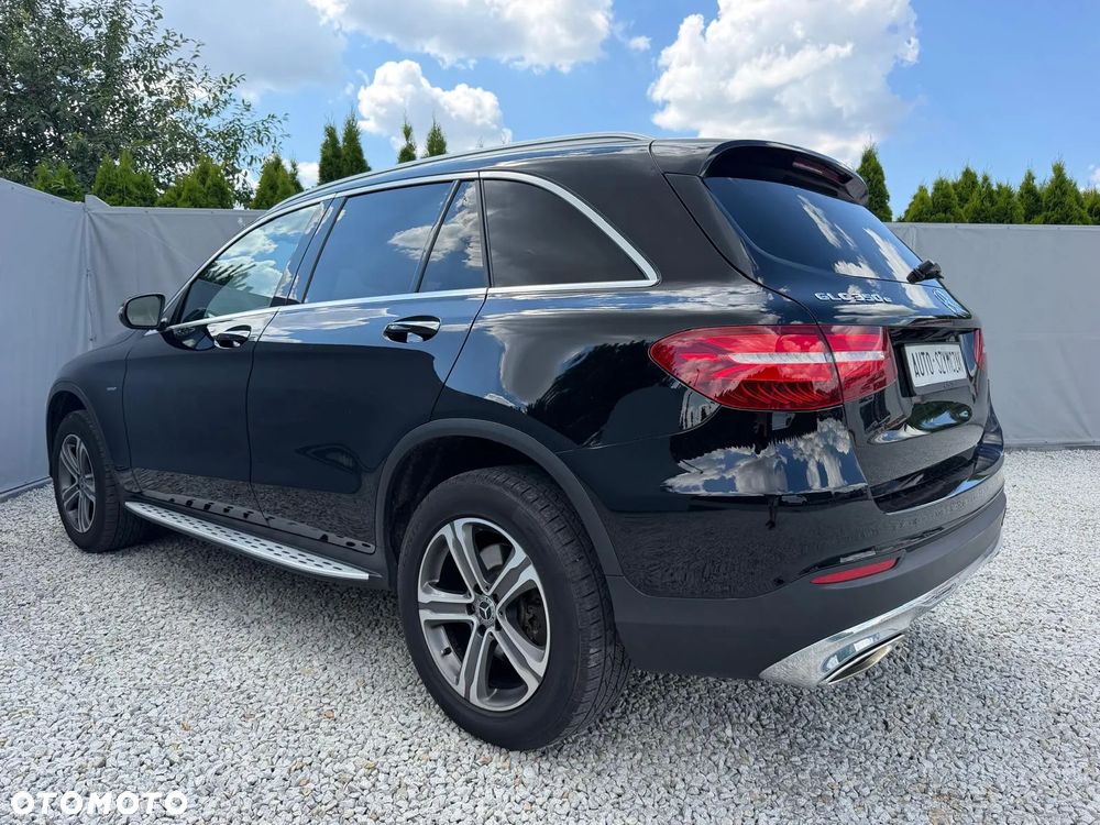 Mercedes-Benz GLC - 14