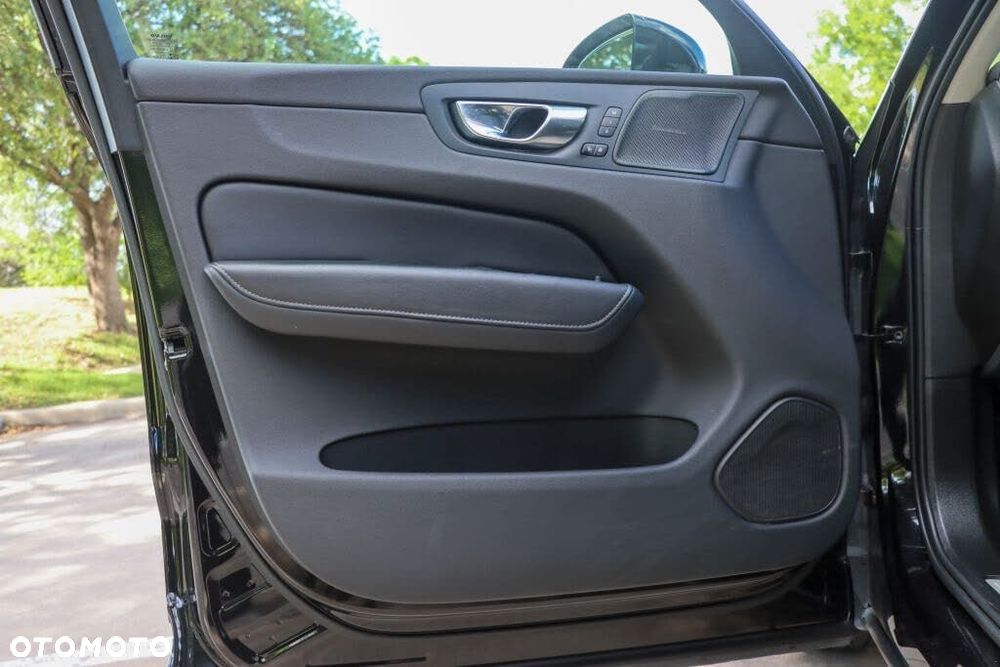 Volvo XC 60 - 12