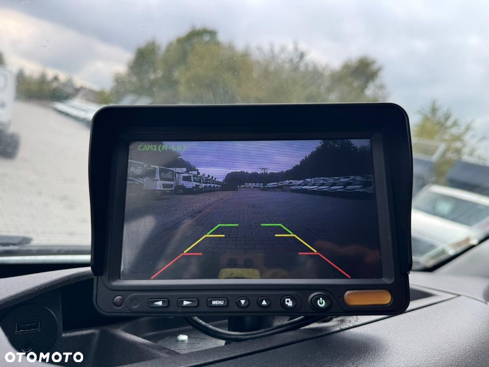 Iveco DAILY 70C18,70C17,,50C17,,50C15,,35C17,,5C15 - 29