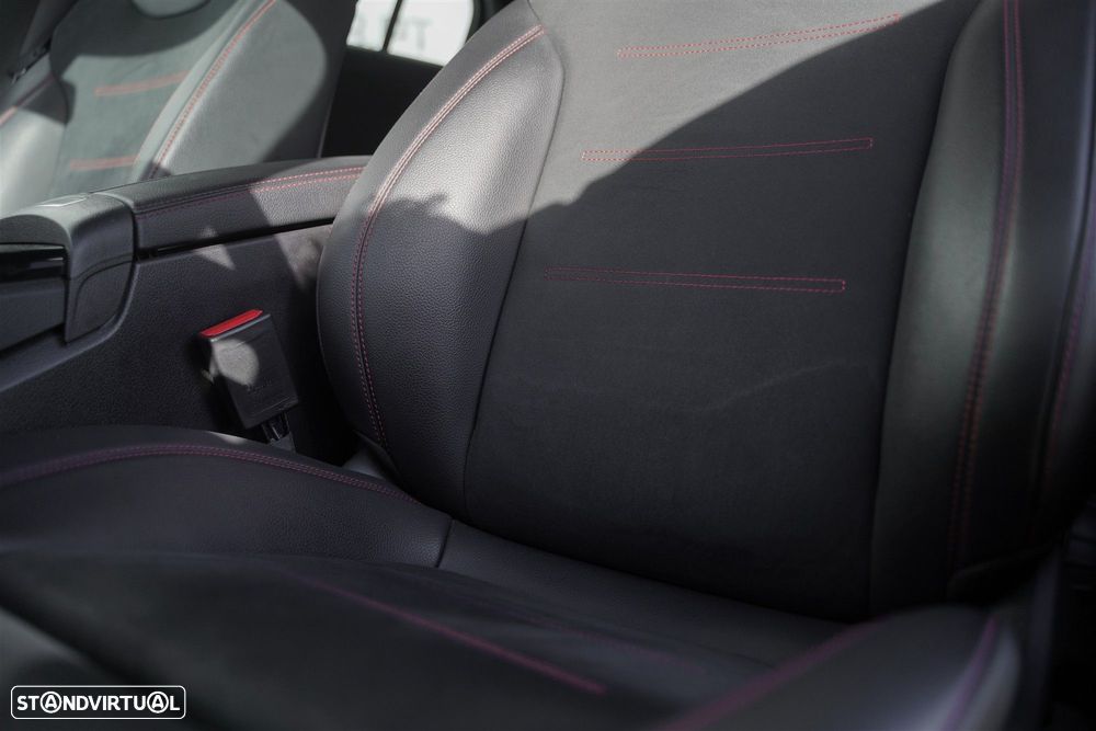 Mercedes-Benz A 180 d AMG Line Aut. - 33