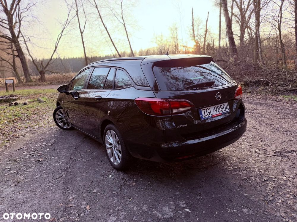 Opel Astra 1.4 Turbo 120 Jahre - 7