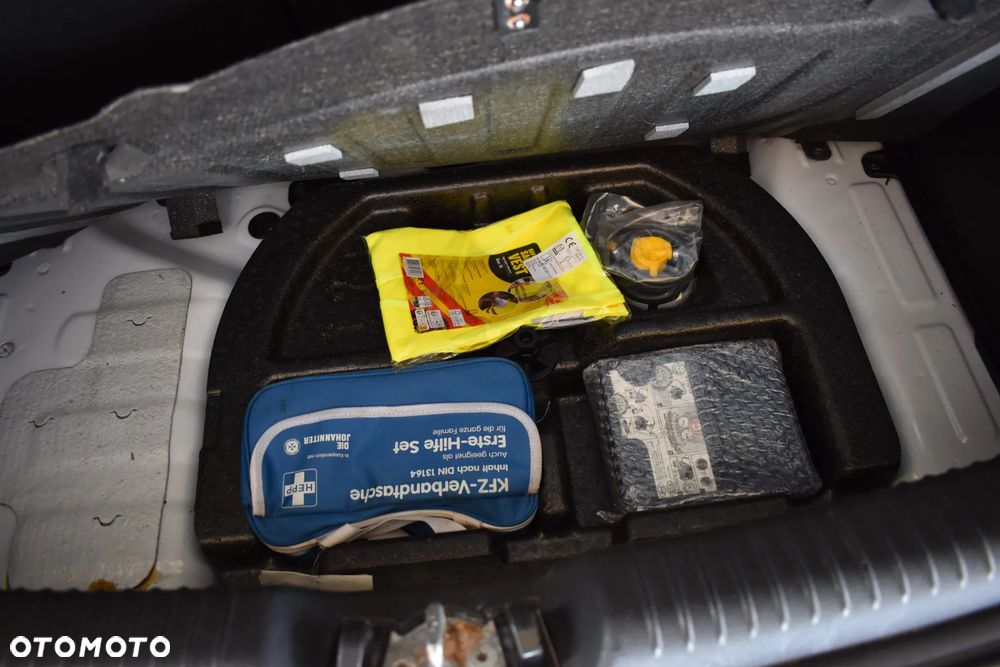 Kia Picanto 1.0 M - 21