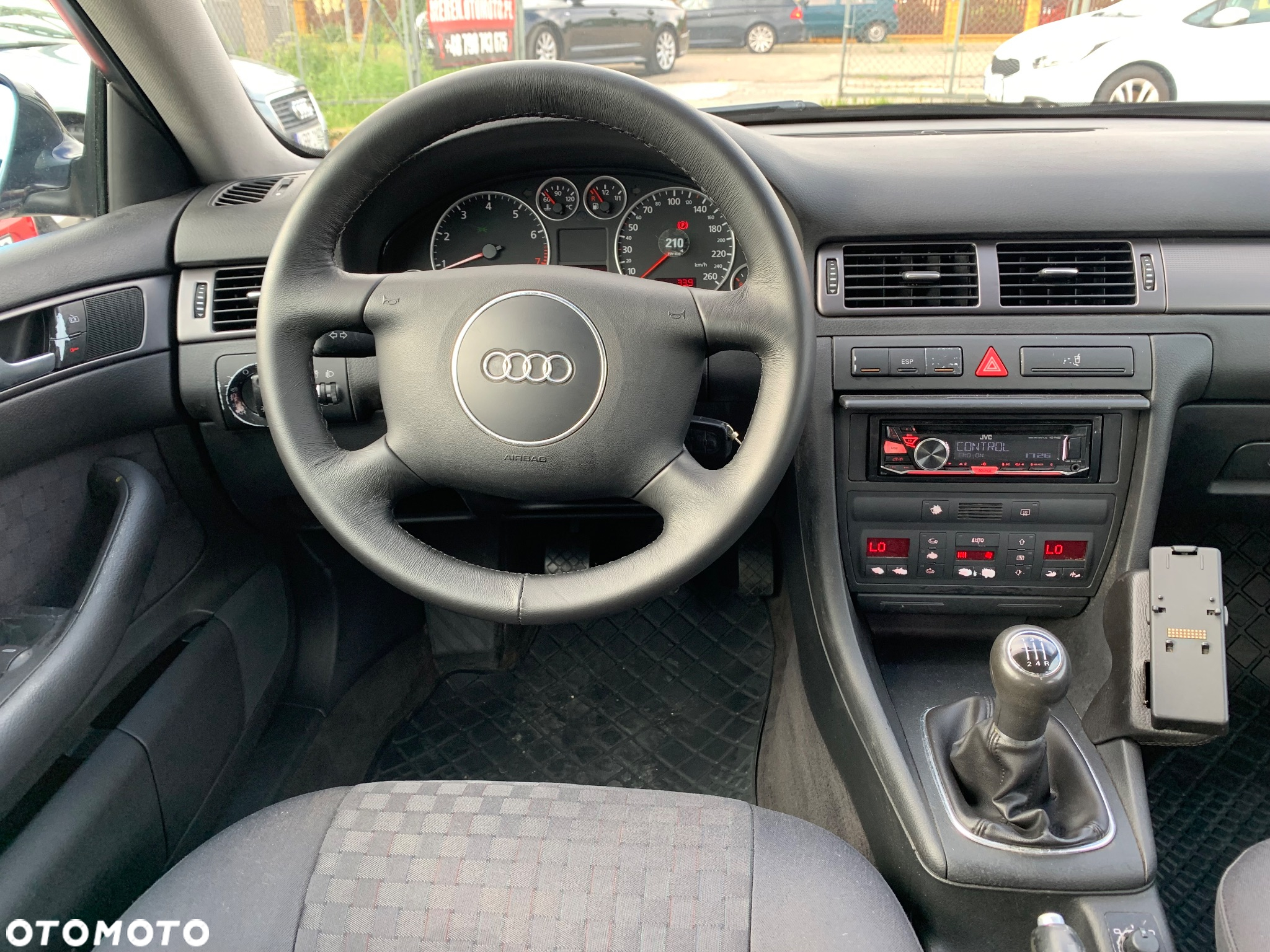 Audi A6 1.8 T - 23