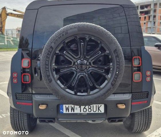Land Rover Defender 110 P635 OCTA - 8