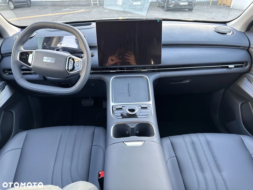 Geely Starray EM-i 1.5 PHEV Max DHT - 9