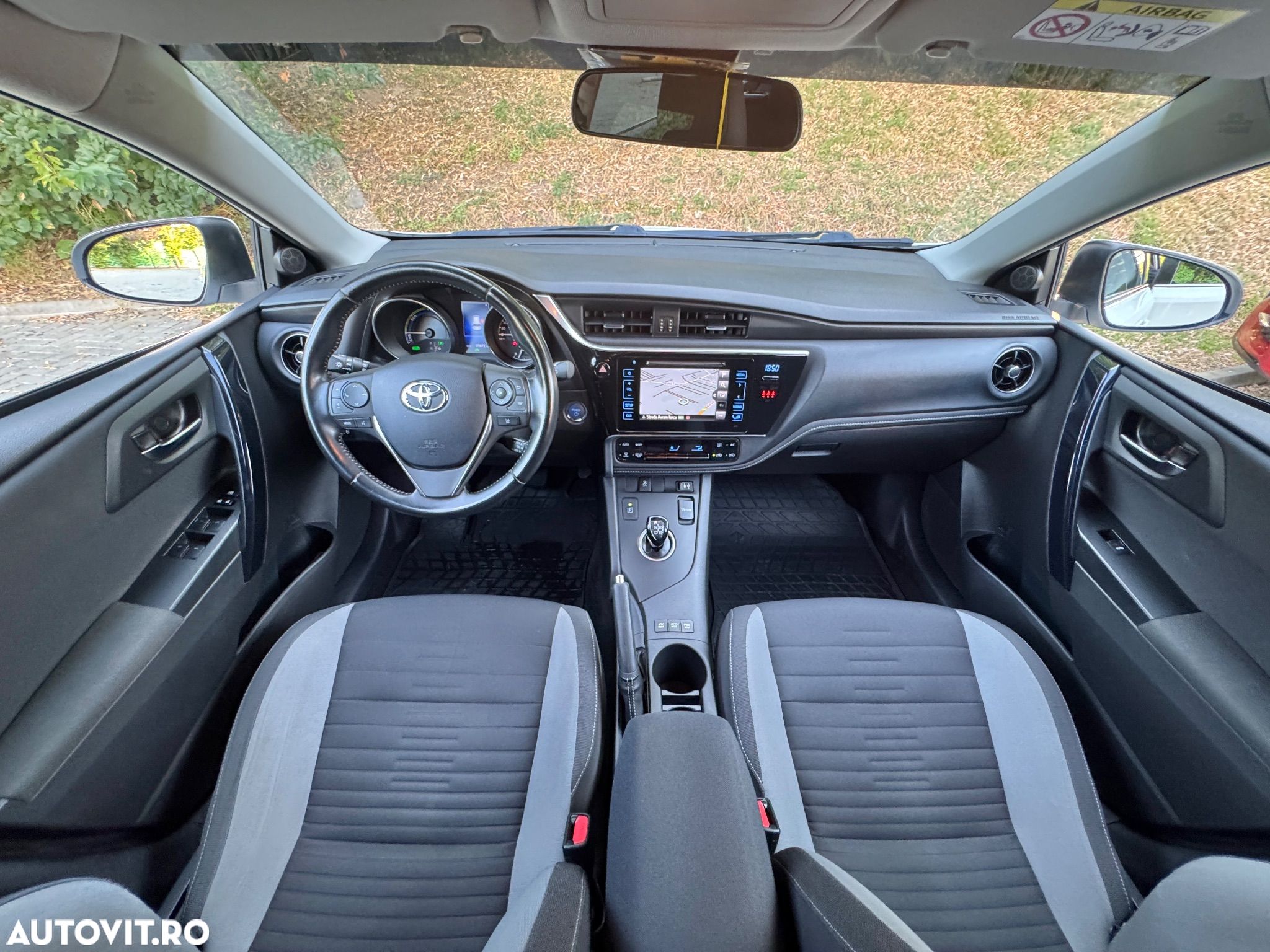 Toyota Auris 1.8 VVT-i Hybrid Automatik Touring Sports Edition - 6