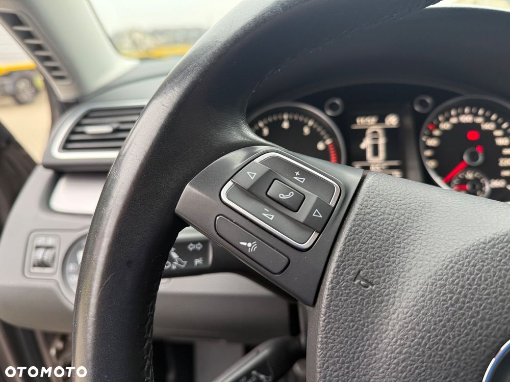 Volkswagen Passat ver-1-4-tsi-bmt-comfortline - 21