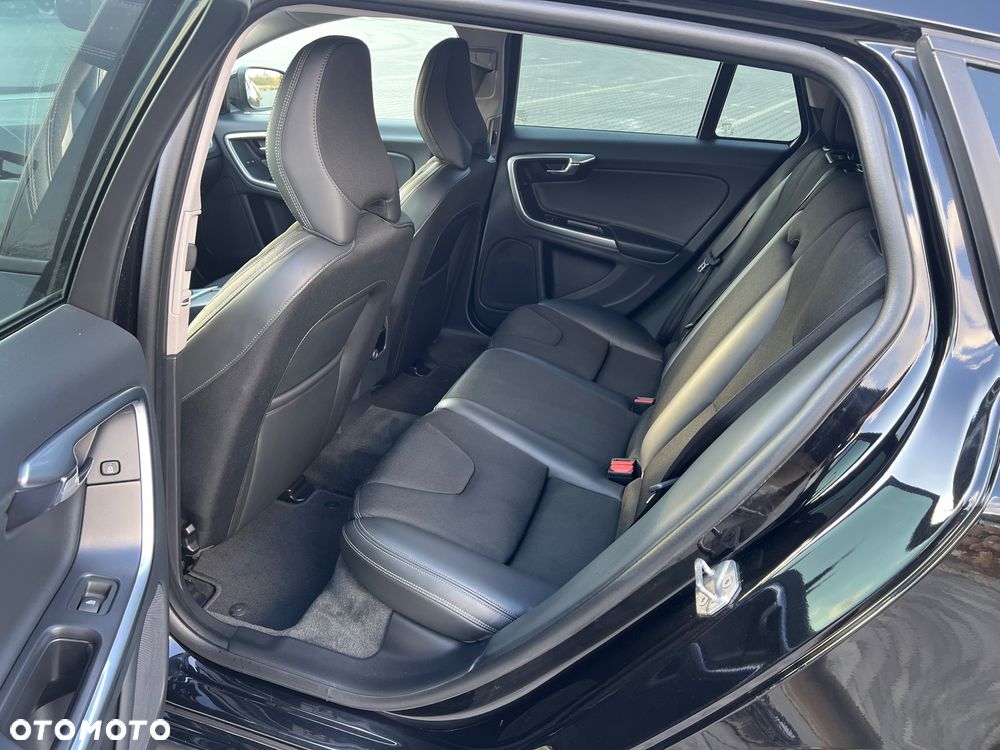 Volvo V60 - 24