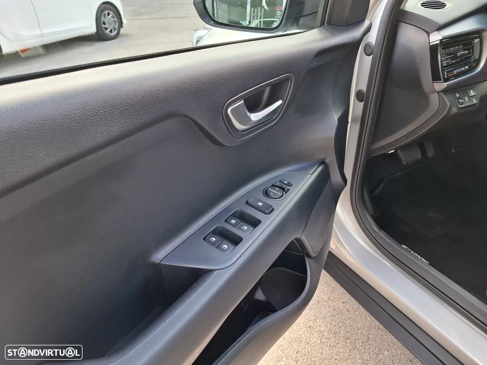 Kia Stonic 1.0 T-GDI Drive 7DCT - 10