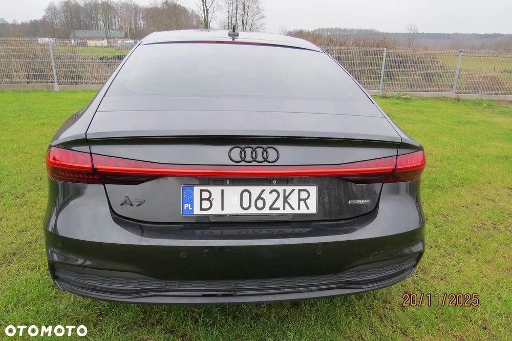 Audi A7 Sportback 55 TFSIe quattro S tronic - 7