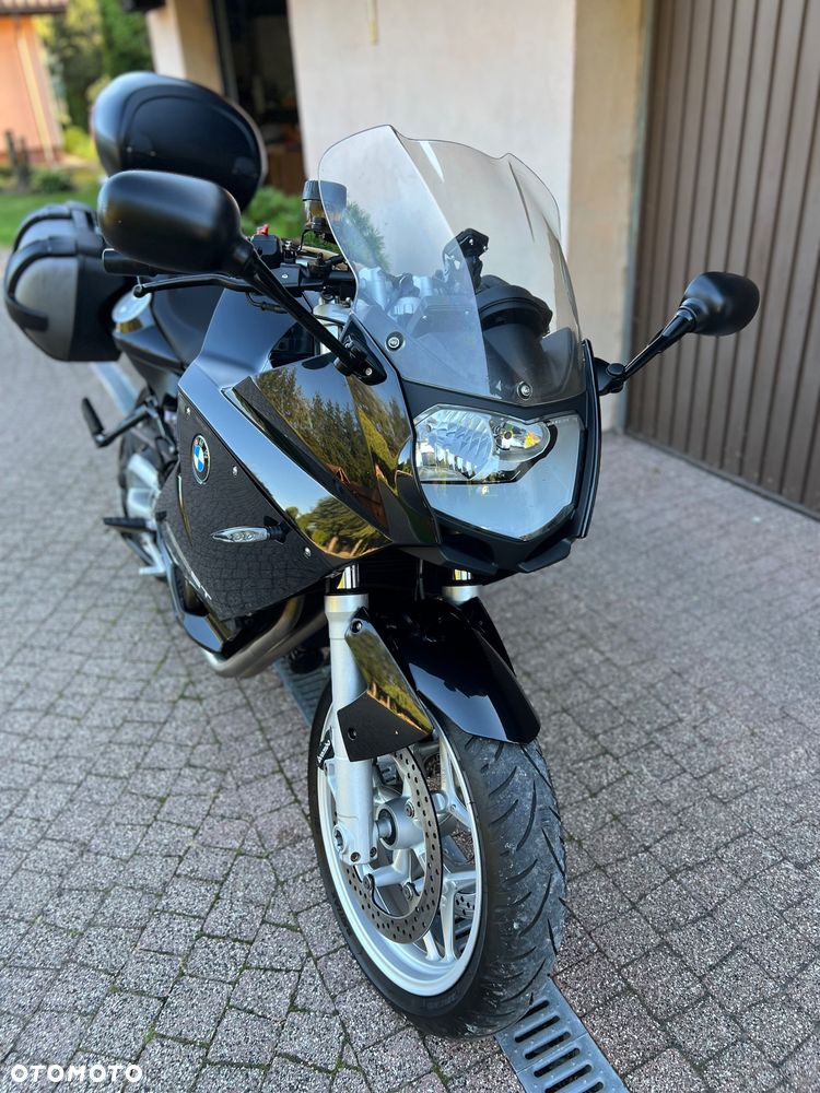 BMW F - 2