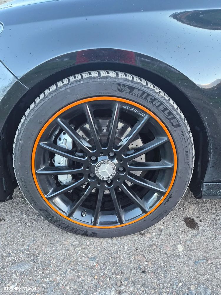 Mercedes-Benz CLA 220 (CDI) d 4Matic 7G-DCT Orange Art Edition - 4