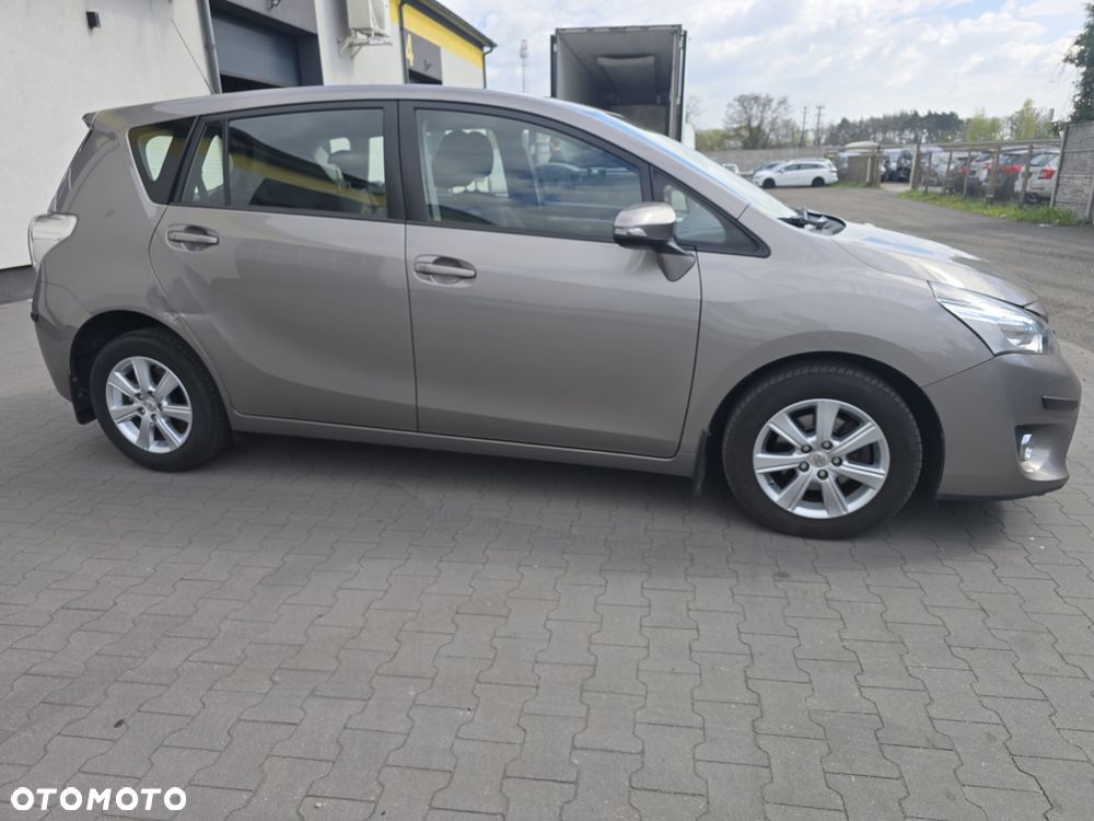 Toyota Verso 1.6 D-4D 5-Sitzer Start/Stop Comfort - 4