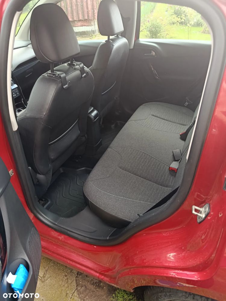 Citroën C3 1.2 PureTech MoreLife - 6