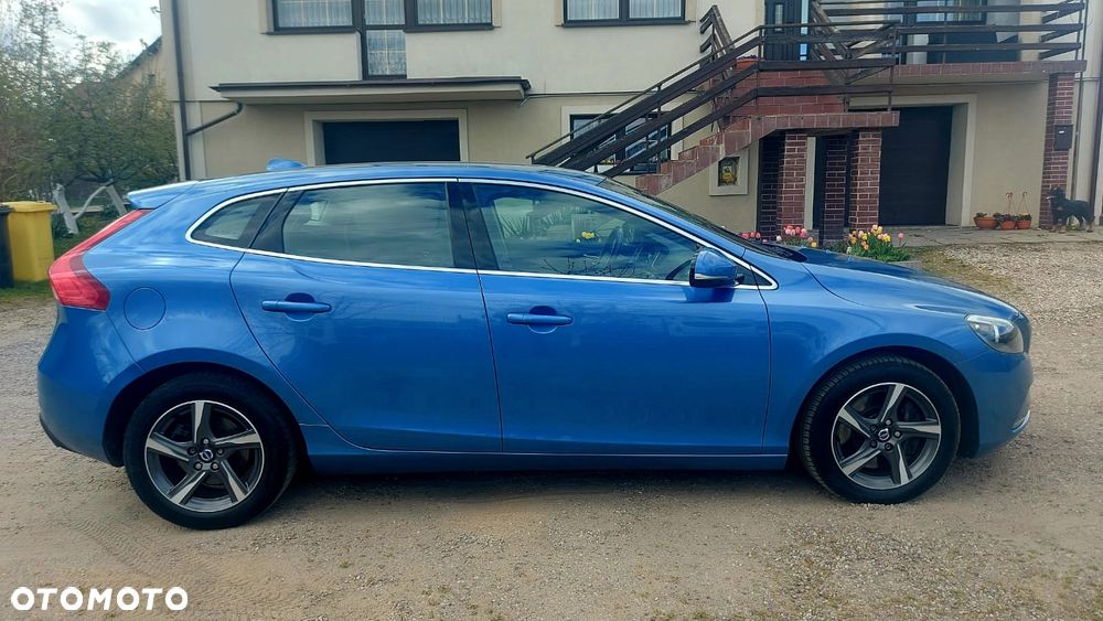 Volvo V40 D4 Momentum - 7