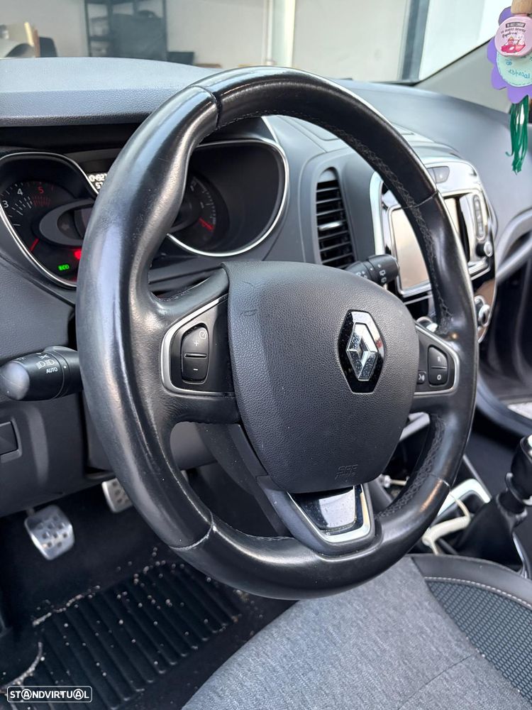 Renault Captur 1.5 dCi Exclusive XMOD - 9