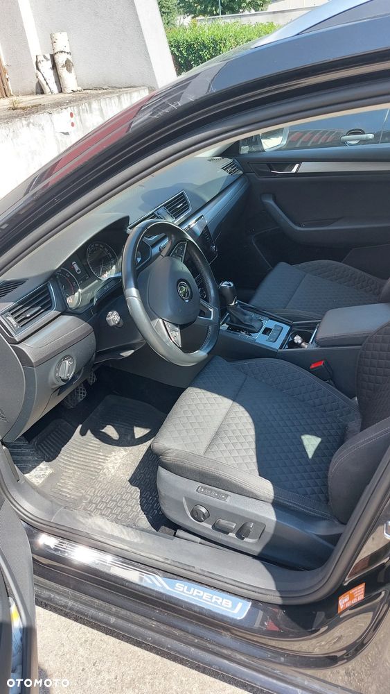 Skoda Superb 1.5 TSI ACT Style DSG - 8