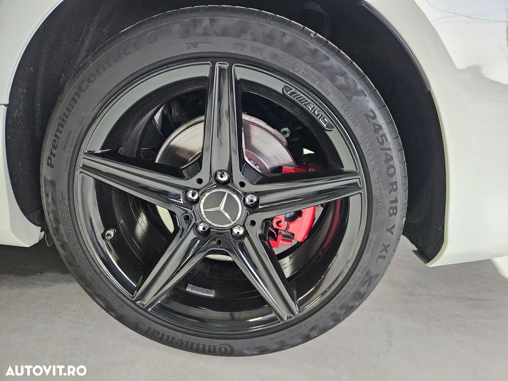 Mercedes-Benz C 180 Coupe 7G-TRONIC AMG Line - 35