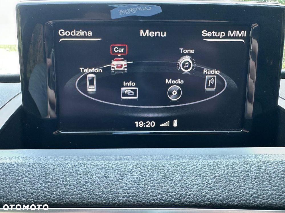 Audi Q3 2.0 TDI design - 31