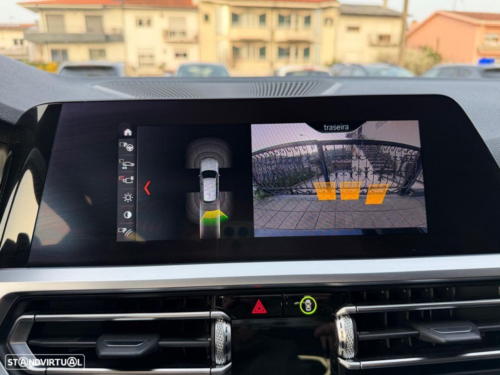 BMW 320 d Line Sport Auto - 26