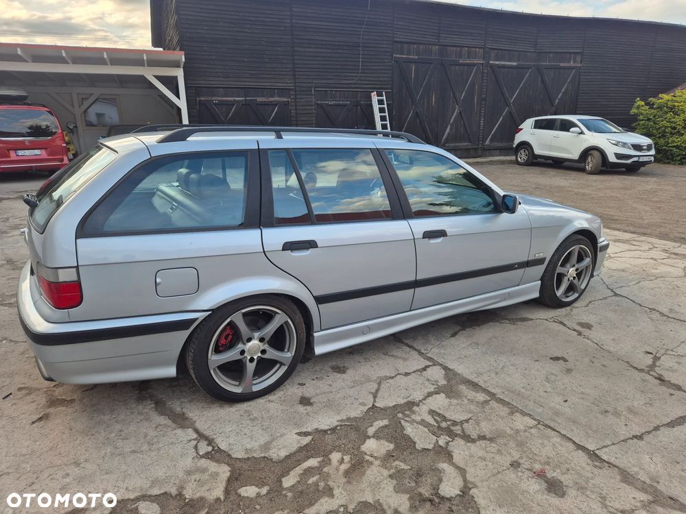 BMW Seria 3 - 33