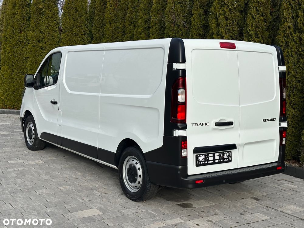 Renault / TRAFIC / 2.0 / L2H1 / LONG / - 11