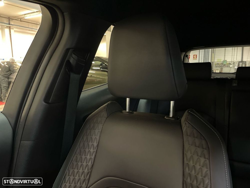 Lexus UX 250h Special Edition (LCA) - 13