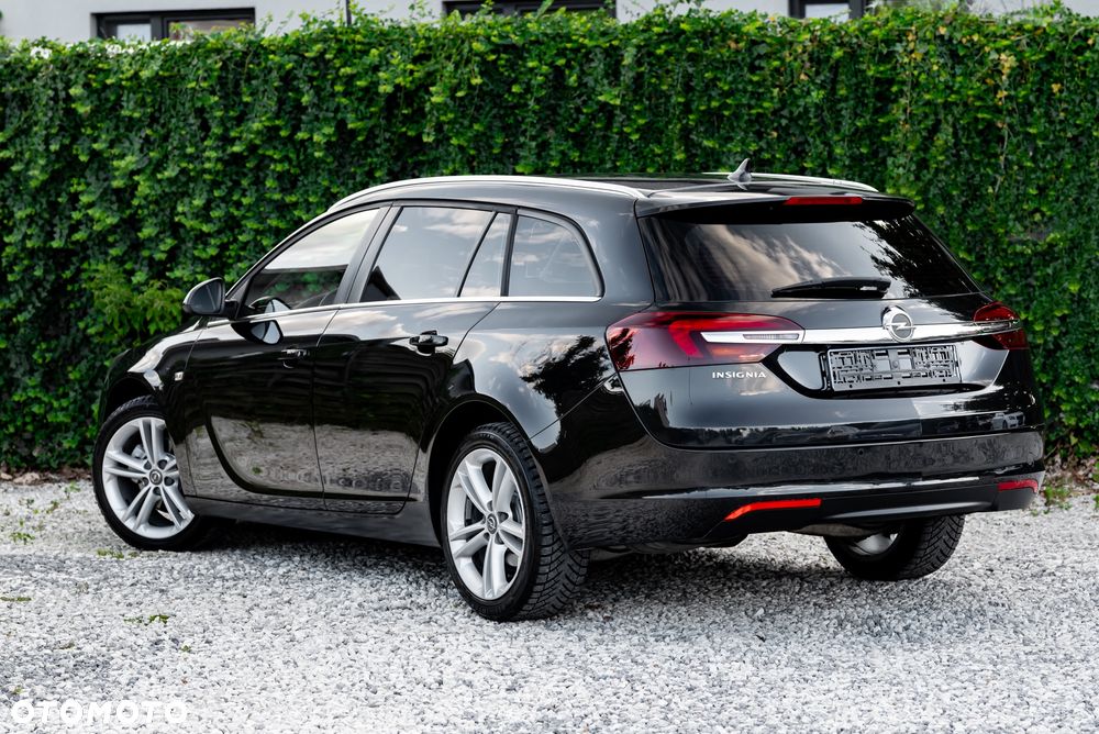 Opel Insignia 1.4 T Cosmo S&S - 10