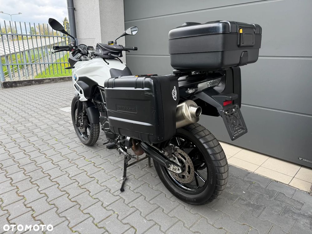 BMW F - 3