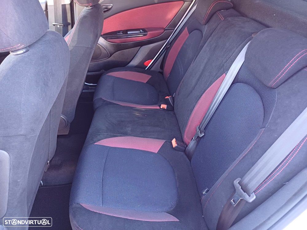 Fiat Bravo 1.4 16V My Life GPL — fotografia 11