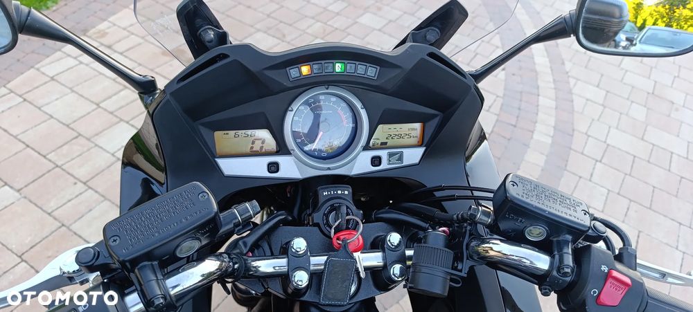 Honda CBF - 14