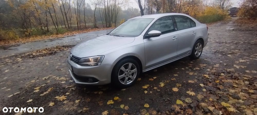 Volkswagen Jetta 1.2 TSI BMT Comfortline - 3