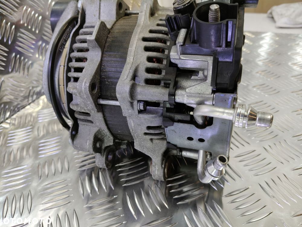 BMW G20 G21 G30 ALTERNATOR 8490438 - 4